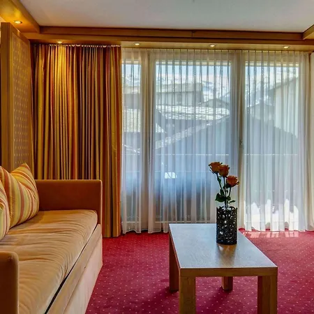 Excelsior 3*