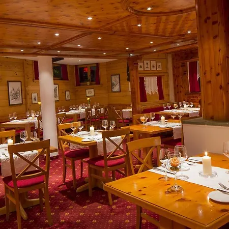 فندق Excelsior 3*