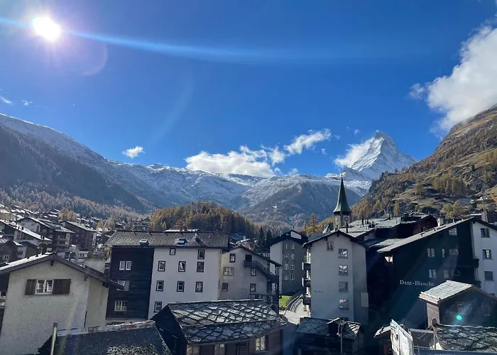 エクセルシオール ホテル 3*