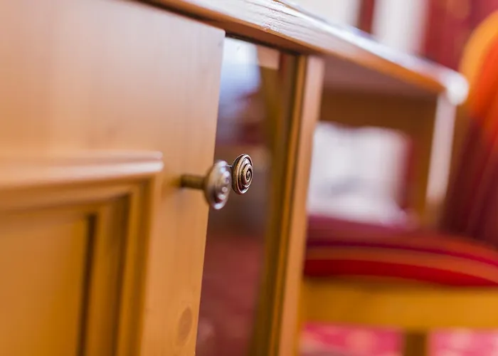 エクセルシオール ホテル 3*